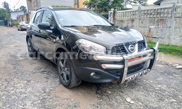 Sayi Na hannu Nissan Qashqai+2 Black Mota in Douala a Ƙasar Kamaru Sayi Na hannu Nissan Qashqai+2 Black Mota in Douala a Ƙasar Kamaru