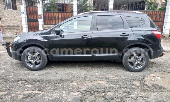 Sayi Na hannu Nissan Qashqai+2 Black Mota in Douala a Ƙasar Kamaru Sayi Na hannu Nissan Qashqai+2 Black Mota in Douala a Ƙasar Kamaru