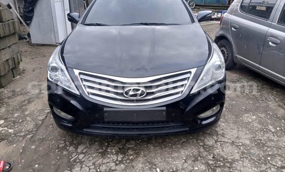 Buy Used Hyundai Grandeur Black Car in Douala in Littoral Cameroon Buy Used Hyundai Grandeur Black Car in Douala in Littoral Cameroon