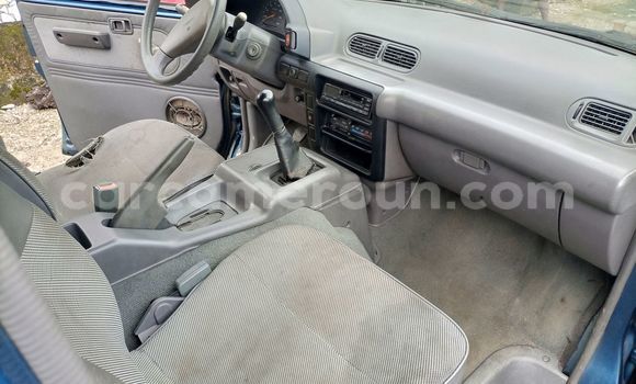 Buy Used Nissan Serena Blue Car in Douala in Littoral Cameroon Buy Used Nissan Serena Blue Car in Douala in Littoral Cameroon