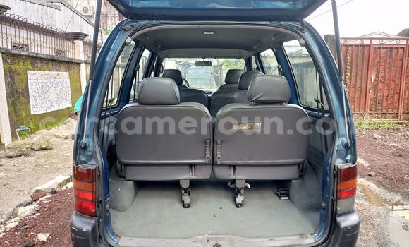 Buy Used Nissan Serena Blue Car in Douala in Littoral Cameroon Buy Used Nissan Serena Blue Car in Douala in Littoral Cameroon