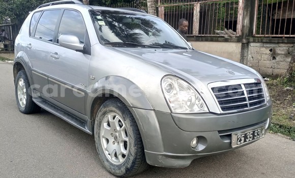 Buy Used SsangYong Rexton Silver Car in Douala in Littoral Cameroon Buy Used SsangYong Rexton Silver Car in Douala in Littoral Cameroon