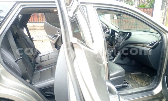Buy Used Hyundai Santa Fe Silver Car in Douala in Littoral Cameroon Buy Used Hyundai Santa Fe Silver Car in Douala in Littoral Cameroon