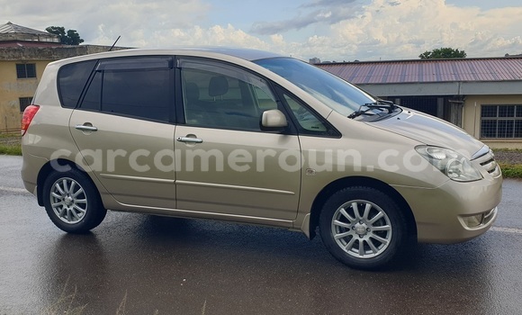 Acheter Occasion Voiture Toyota Corolla Spacio Autre à Yaoundé, Central Cameroon Acheter Occasion Voiture Toyota Corolla Spacio Autre à Yaoundé, Central Cameroon