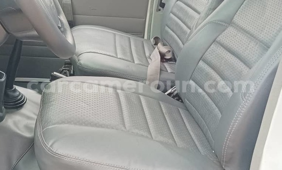 Buy Used Toyota Land Cruiser White Car in Yaounde in Central Cameroon Buy Used Toyota Land Cruiser White Car in Yaounde in Central Cameroon