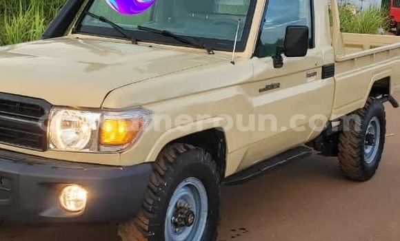 Buy Used Toyota Land Cruiser Brown Car in Yaounde in Central Cameroon Buy Used Toyota Land Cruiser Brown Car in Yaounde in Central Cameroon