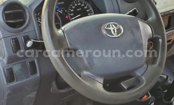 Buy Used Toyota Land Cruiser Brown Car in Yaounde in Central Cameroon Buy Used Toyota Land Cruiser Brown Car in Yaounde in Central Cameroon