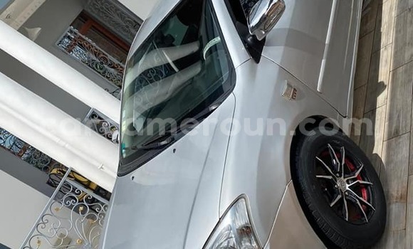 Acheter Occasion Voiture Toyota Vitz Autre à Yaoundé, Central Cameroon Acheter Occasion Voiture Toyota Vitz Autre à Yaoundé, Central Cameroon