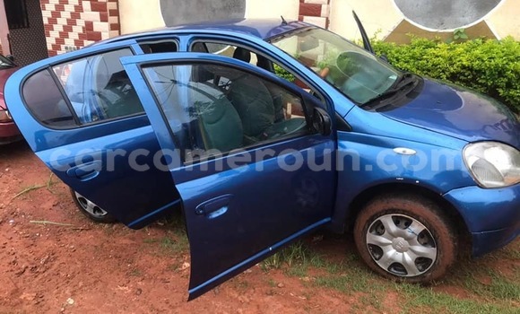 Acheter Occasion Voiture Toyota Yaris Bleu à Yaoundé, Central Cameroon Acheter Occasion Voiture Toyota Yaris Bleu à Yaoundé, Central Cameroon