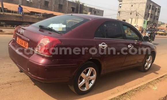 Sayi Na hannu Toyota Allion Sauran Mota in Yaounde a Babban Kamaru