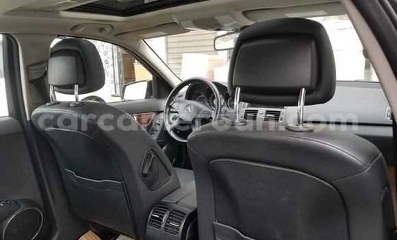 Acheter Occasion Voiture Mercedes‒Benz 190–Series Autre à Yaoundé, Central Cameroon Acheter Occasion Voiture Mercedes‒Benz 190–Series Autre à Yaoundé, Central Cameroon