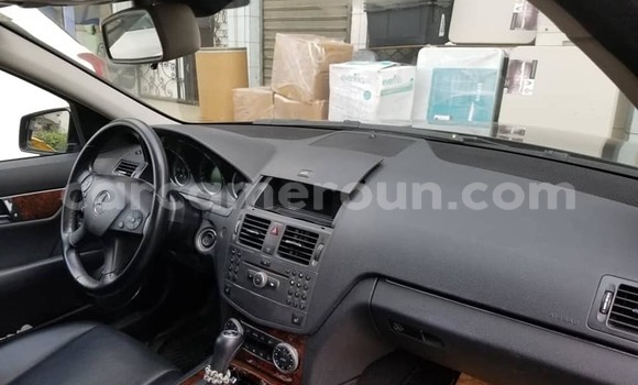 Acheter Occasion Voiture Mercedes‒Benz 190–Series Autre à Yaoundé, Central Cameroon Acheter Occasion Voiture Mercedes‒Benz 190–Series Autre à Yaoundé, Central Cameroon