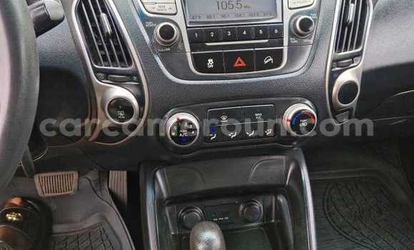 Acheter Occasion Voiture Hyundai Tucson Autre à Yaoundé, Central Cameroon Acheter Occasion Voiture Hyundai Tucson Autre à Yaoundé, Central Cameroon