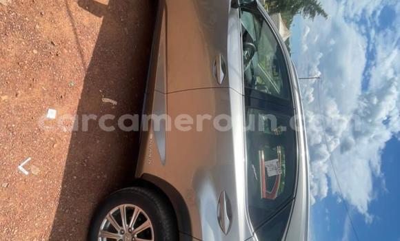 Sayi Na hannu Lexus NX Azurfa Mota in Yaounde a Babban Kamaru Sayi Na hannu Lexus NX Azurfa Mota in Yaounde a Babban Kamaru