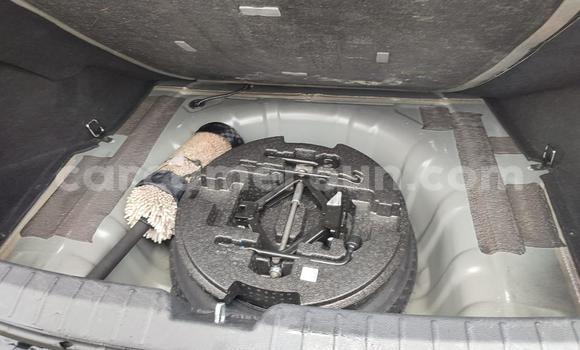 Sayi Na hannu Hyundai Grandeur Black Mota in Yaounde a Babban Kamaru Sayi Na hannu Hyundai Grandeur Black Mota in Yaounde a Babban Kamaru