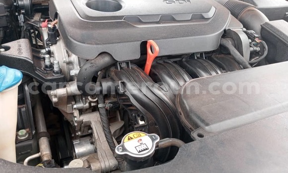 Acheter Occasion Voiture Hyundai Sonata Noir à Yaoundé, Central Cameroon Acheter Occasion Voiture Hyundai Sonata Noir à Yaoundé, Central Cameroon