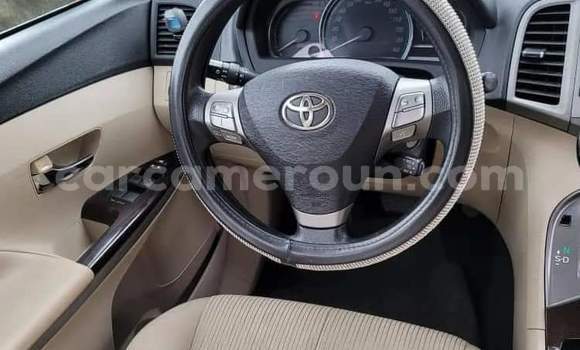 Sayi Na hannu Toyota Venza Red Mota in Yaounde a Babban Kamaru Sayi Na hannu Toyota Venza Red Mota in Yaounde a Babban Kamaru
