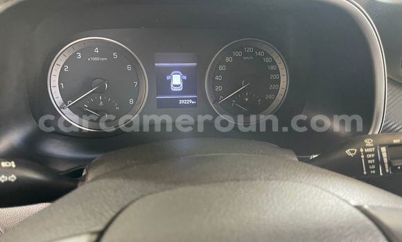 Sayi Na hannu Hyundai Tucson Azurfa Mota in Douala a Ƙasar Kamaru Sayi Na hannu Hyundai Tucson Azurfa Mota in Douala a Ƙasar Kamaru