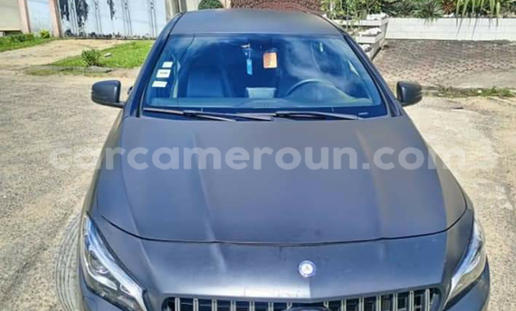 Sayi Na hannu Mercedes‒Benz CLA-klasse AMG Black Mota in Yaounde a Babban Kamaru Sayi Na hannu Mercedes‒Benz CLA-klasse AMG Black Mota in Yaounde a Babban Kamaru