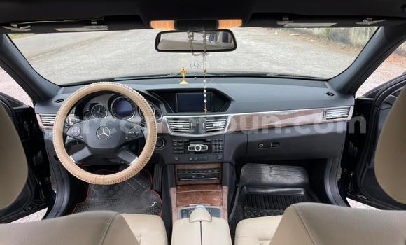Acheter Import Voiture Mercedes-Benz E-Classe Noir à Yaoundé, Central Cameroon Acheter Import Voiture Mercedes-Benz E-Classe Noir à Yaoundé, Central Cameroon
