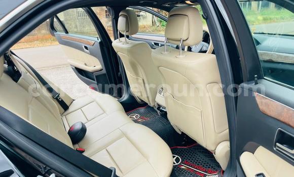 Acheter Import Voiture Mercedes-Benz E-Classe Noir à Yaoundé, Central Cameroon Acheter Import Voiture Mercedes-Benz E-Classe Noir à Yaoundé, Central Cameroon
