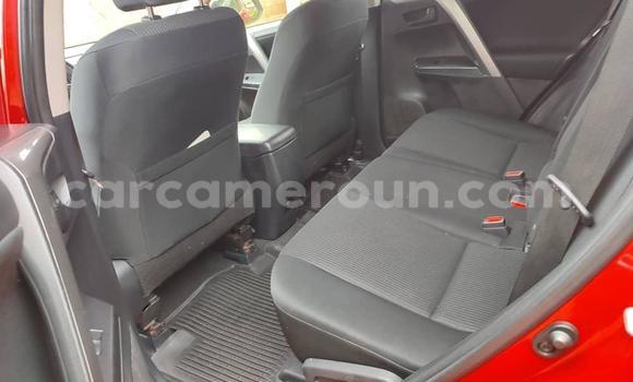 Acheter Import Voiture Toyota RAV4 Rouge à Yaoundé, Central Cameroon Acheter Import Voiture Toyota RAV4 Rouge à Yaoundé, Central Cameroon