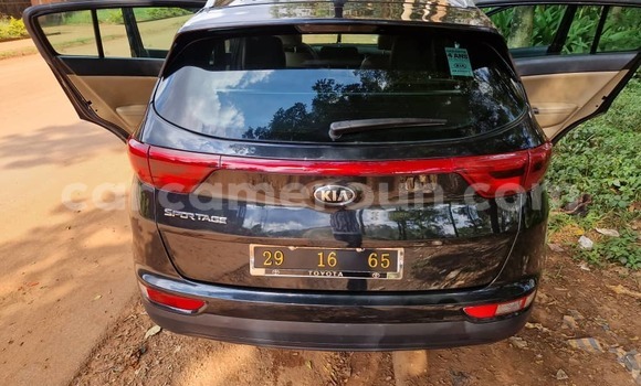 Acheter Occasion Voiture Kia Sportage Noir à Yaoundé, Central Cameroon Acheter Occasion Voiture Kia Sportage Noir à Yaoundé, Central Cameroon