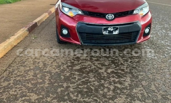 Acheter Occasion Voiture Toyota Corolla Rouge à Yaoundé, Central Cameroon