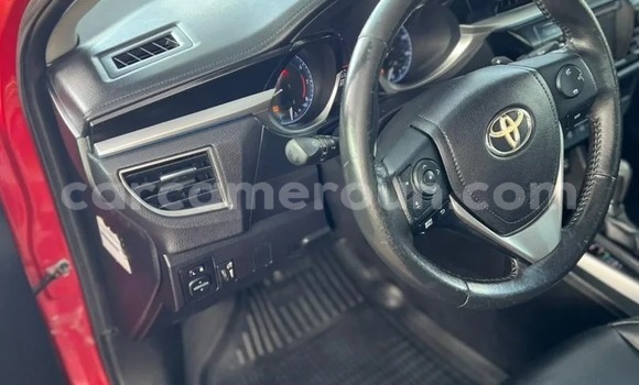 Acheter Occasion Voiture Toyota Corolla Rouge à Yaoundé, Central Cameroon Acheter Occasion Voiture Toyota Corolla Rouge à Yaoundé, Central Cameroon