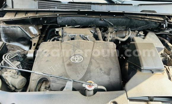 Sayi Na hannu Toyota Highlander Black Mota in Yaounde a Babban Kamaru Sayi Na hannu Toyota Highlander Black Mota in Yaounde a Babban Kamaru