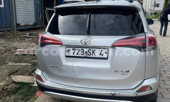 Acheter Occasion Voiture Toyota RAV4 Autre à Douala, Littoral Cameroon Acheter Occasion Voiture Toyota RAV4 Autre à Douala, Littoral Cameroon