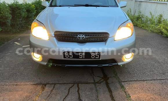 Sayi Na hannu Toyota Matrix Sauran Mota in Douala a Ƙasar Kamaru