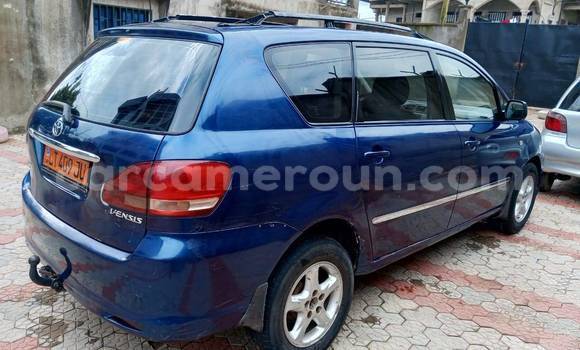 Acheter Occasion Voiture Toyota Avensis Bleu à Douala, Littoral Cameroon