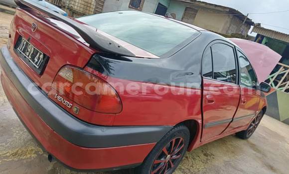 Acheter Occasion Voiture Toyota Avensis Rouge à Douala, Littoral Cameroon Acheter Occasion Voiture Toyota Avensis Rouge à Douala, Littoral Cameroon