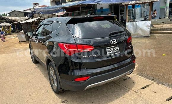 Sayi Na hannu Hyundai Santa Fe Black Mota in Douala a Ƙasar Kamaru Sayi Na hannu Hyundai Santa Fe Black Mota in Douala a Ƙasar Kamaru