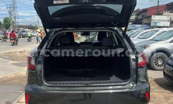 Sayi Na hannu Lexus RX 350 Black Mota in Douala a Ƙasar Kamaru Sayi Na hannu Lexus RX 350 Black Mota in Douala a Ƙasar Kamaru