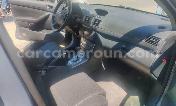 Sayi Na hannu Toyota Avensis Sauran Mota in Douala a Ƙasar Kamaru Sayi Na hannu Toyota Avensis Sauran Mota in Douala a Ƙasar Kamaru