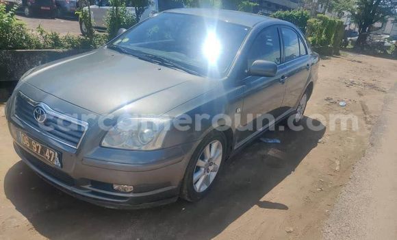 Sayi Na hannu Toyota Avensis Sauran Mota in Douala a Ƙasar Kamaru Sayi Na hannu Toyota Avensis Sauran Mota in Douala a Ƙasar Kamaru
