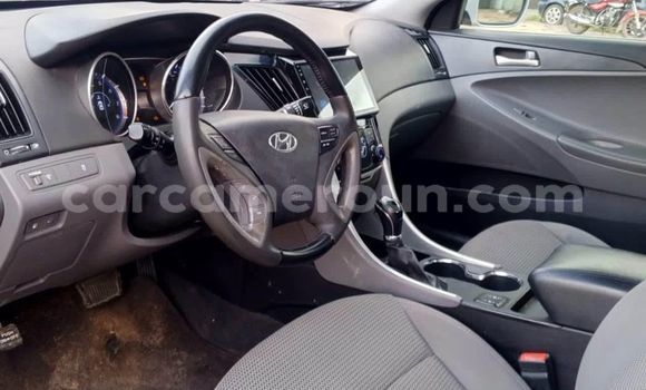 Sayi Na hannu Hyundai Sonata Sauran Mota in Douala a Ƙasar Kamaru Sayi Na hannu Hyundai Sonata Sauran Mota in Douala a Ƙasar Kamaru