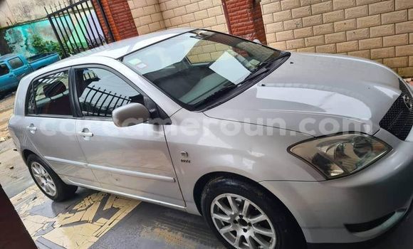 Sayi Na hannu Toyota Corolla Sauran Mota in Douala a Ƙasar Kamaru Sayi Na hannu Toyota Corolla Sauran Mota in Douala a Ƙasar Kamaru