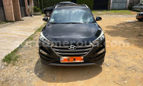 Sayi Na hannu Hyundai Tucson Black Mota in Douala a Ƙasar Kamaru