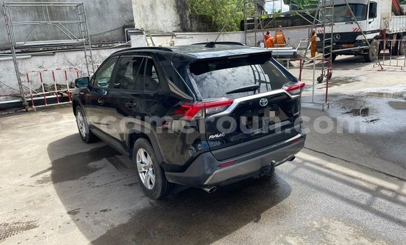 Acheter Import Voiture Toyota RAV4 Noir à Douala, Littoral Cameroon Acheter Import Voiture Toyota RAV4 Noir à Douala, Littoral Cameroon