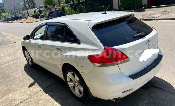 Sayi Na hannu Toyota Venza White Mota in Douala a Ƙasar Kamaru Sayi Na hannu Toyota Venza White Mota in Douala a Ƙasar Kamaru
