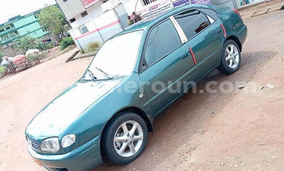 Acheter Occasion Voiture Toyota Corolla Bleu à Yaoundé, Central Cameroon Acheter Occasion Voiture Toyota Corolla Bleu à Yaoundé, Central Cameroon