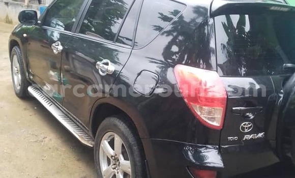 Acheter Occasion Voiture Toyota RAV4 Noir à Yaoundé, Central Cameroon
