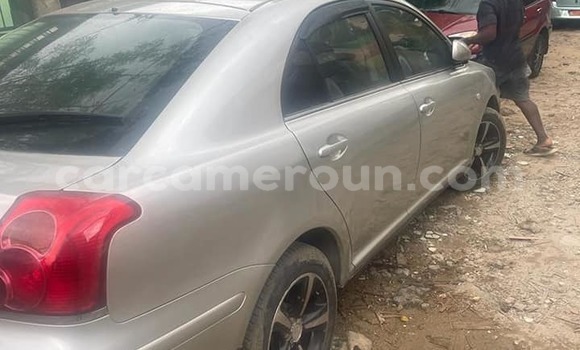 Sayi Na hannu Toyota Avensis Sauran Mota in Yaounde a Babban Kamaru Sayi Na hannu Toyota Avensis Sauran Mota in Yaounde a Babban Kamaru