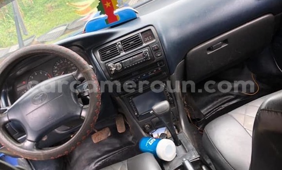 Acheter Occasion Voiture Toyota Yaris Bleu à Yaoundé, Central Cameroon Acheter Occasion Voiture Toyota Yaris Bleu à Yaoundé, Central Cameroon
