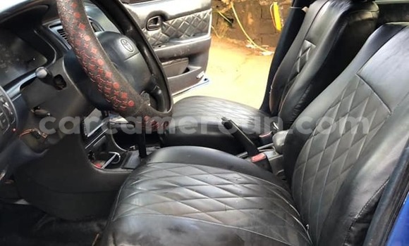 Acheter Occasion Voiture Toyota Yaris Bleu à Yaoundé, Central Cameroon Acheter Occasion Voiture Toyota Yaris Bleu à Yaoundé, Central Cameroon