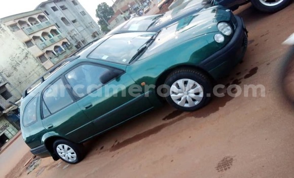 Acheter Occasion Voiture Toyota Yaris Vert à Yaoundé, Central Cameroon