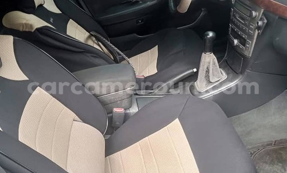 Sayi Na hannu Toyota Avensis Sauran Mota in Yaounde a Babban Kamaru Sayi Na hannu Toyota Avensis Sauran Mota in Yaounde a Babban Kamaru